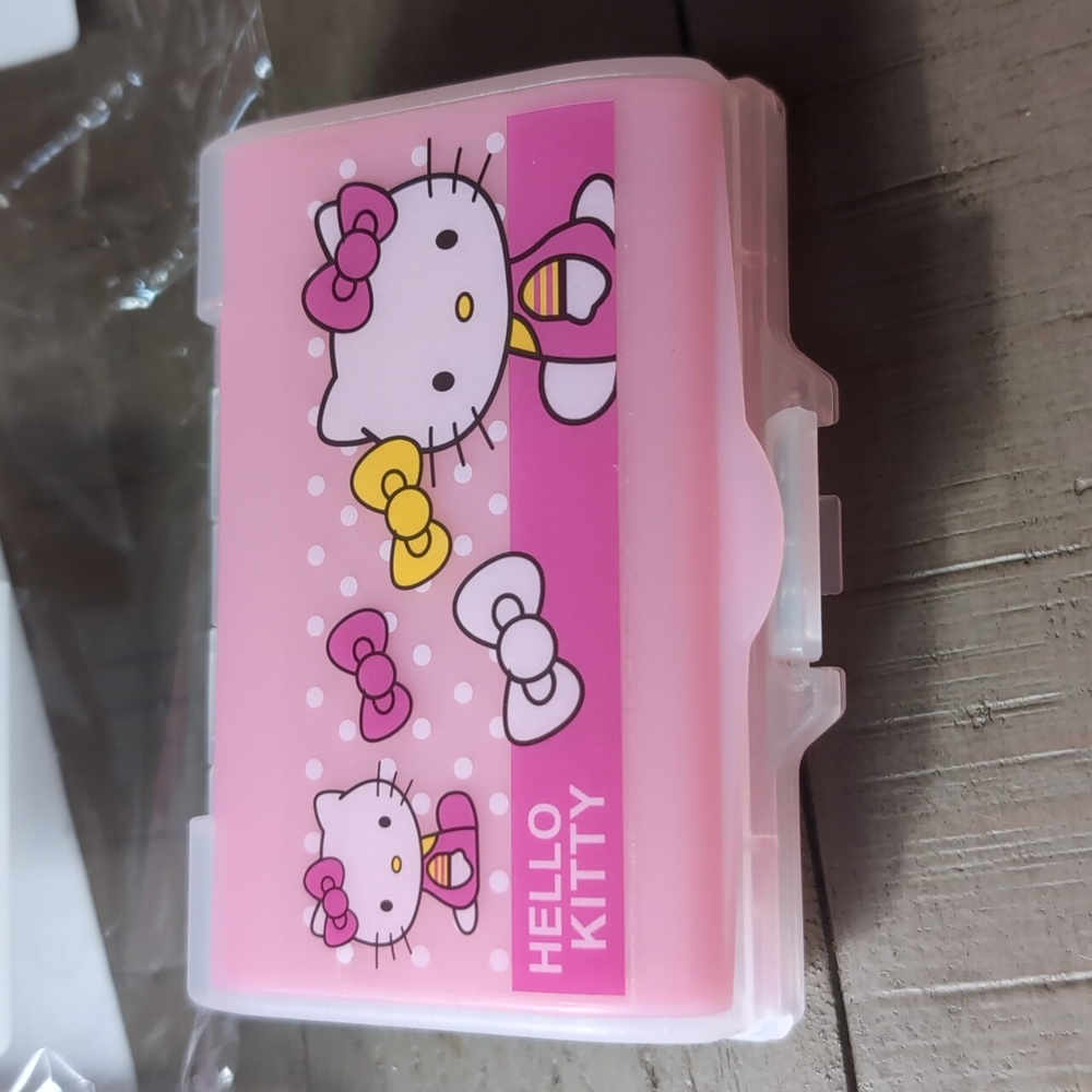 🆕📢📢📢 Just In....Hello Kitty Pill Box. - Picture 6 of 8